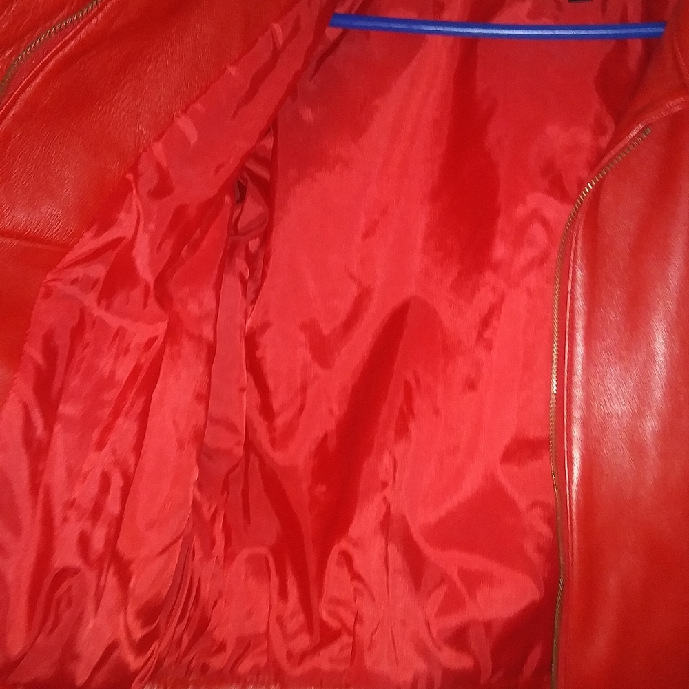 Georgetown leather design - Picture 2 of 3